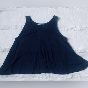 Buttons sleeveless top size M